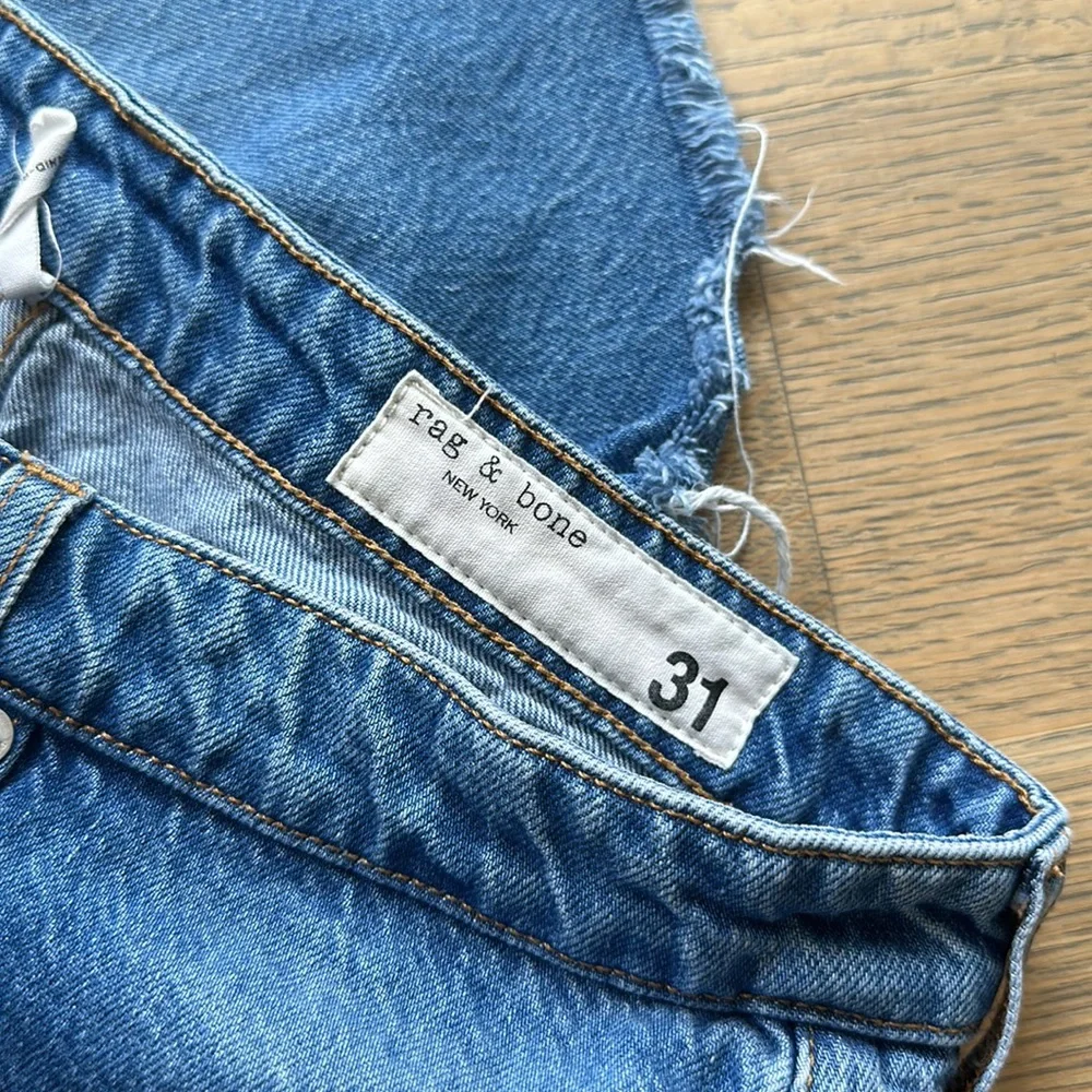 rag & bone Rosa Mid Denim Jean Shorts - Picture 4 of 4